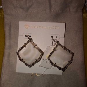 Kendra Scott Kirsten Earrings